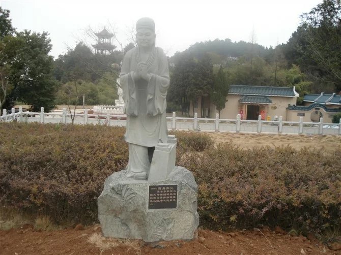 武漢人物雕塑